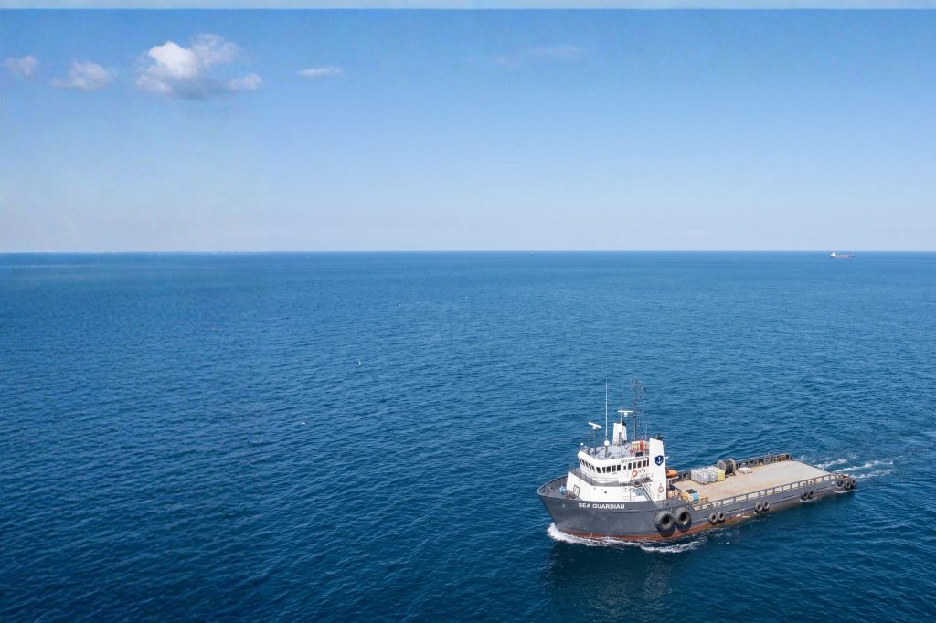 offshore supply vessel