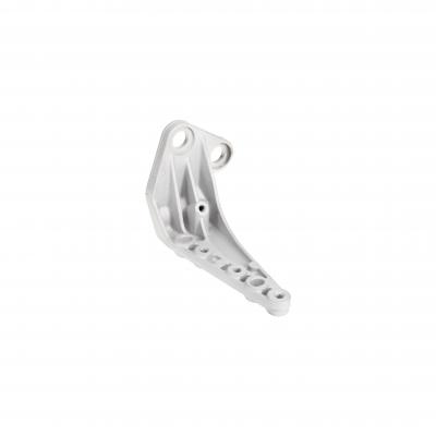 INTAKE MANIFOLD BRACKET(USED)