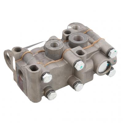 TRACTOR PROTECTION VALVE