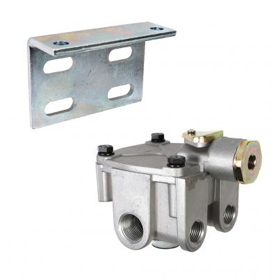 RELAY VALVE
