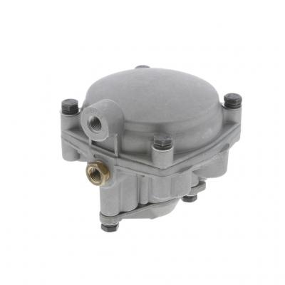 RELAY VALVE